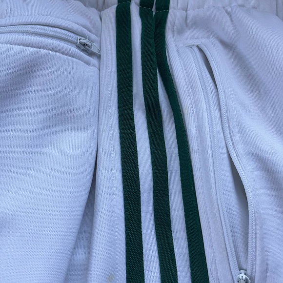 VINTAGE ADIDAS ORIGINALS ATHLETIC TRACK BASKETBALL SHORTS 3 stripes - Picture 6 of 14